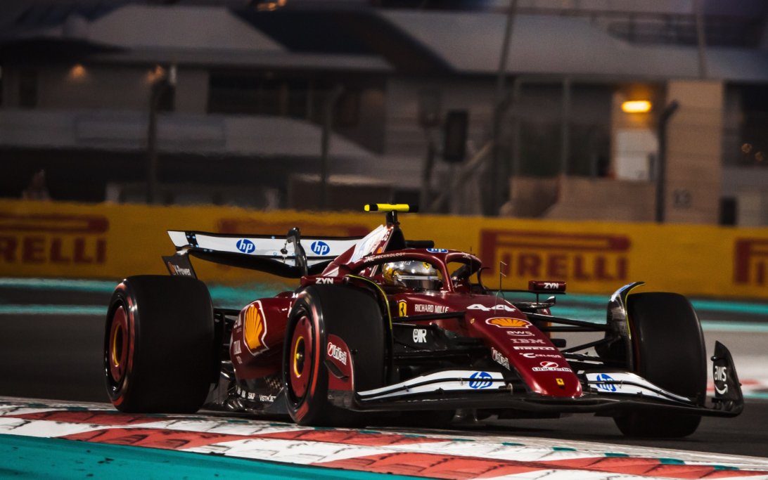 Hamilton FP2 Abu Dhabi