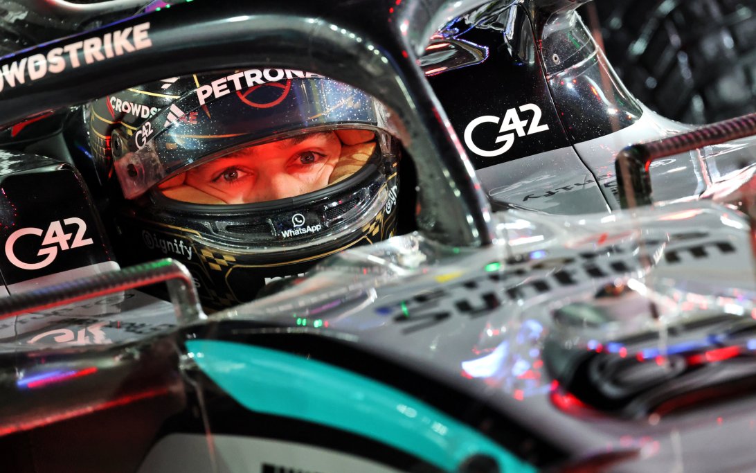 Russell Q Las Vegas Wet