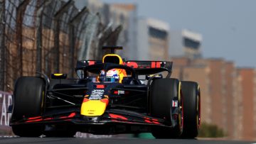 Red Bull praised for handing out 'risky A-team' chances