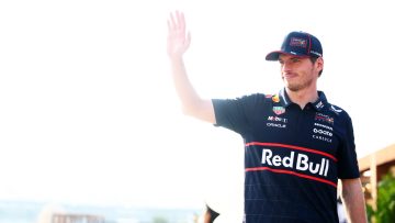 Max Verstappen backed to defeat 'weak-minded' McLaren duo in F1 title conclusion