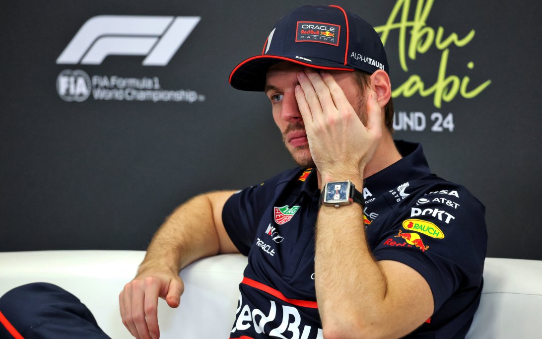 Verstappen presser Abu Dhabi Sun