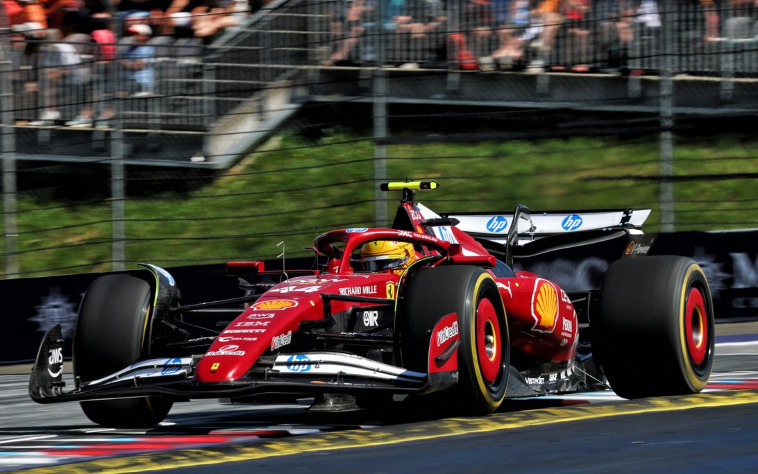 Hamilton Austria race